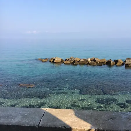 Pettinato Guest house *