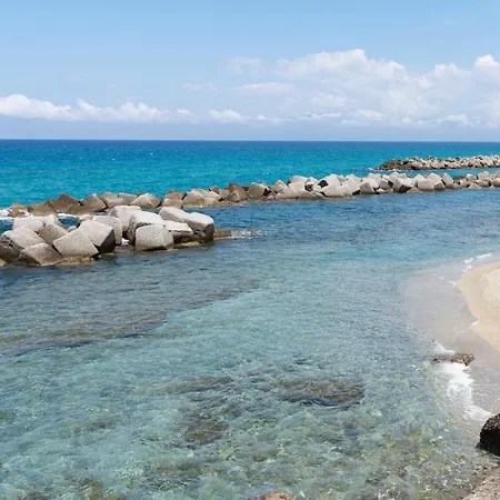 Pettinato 招待所 皮佐